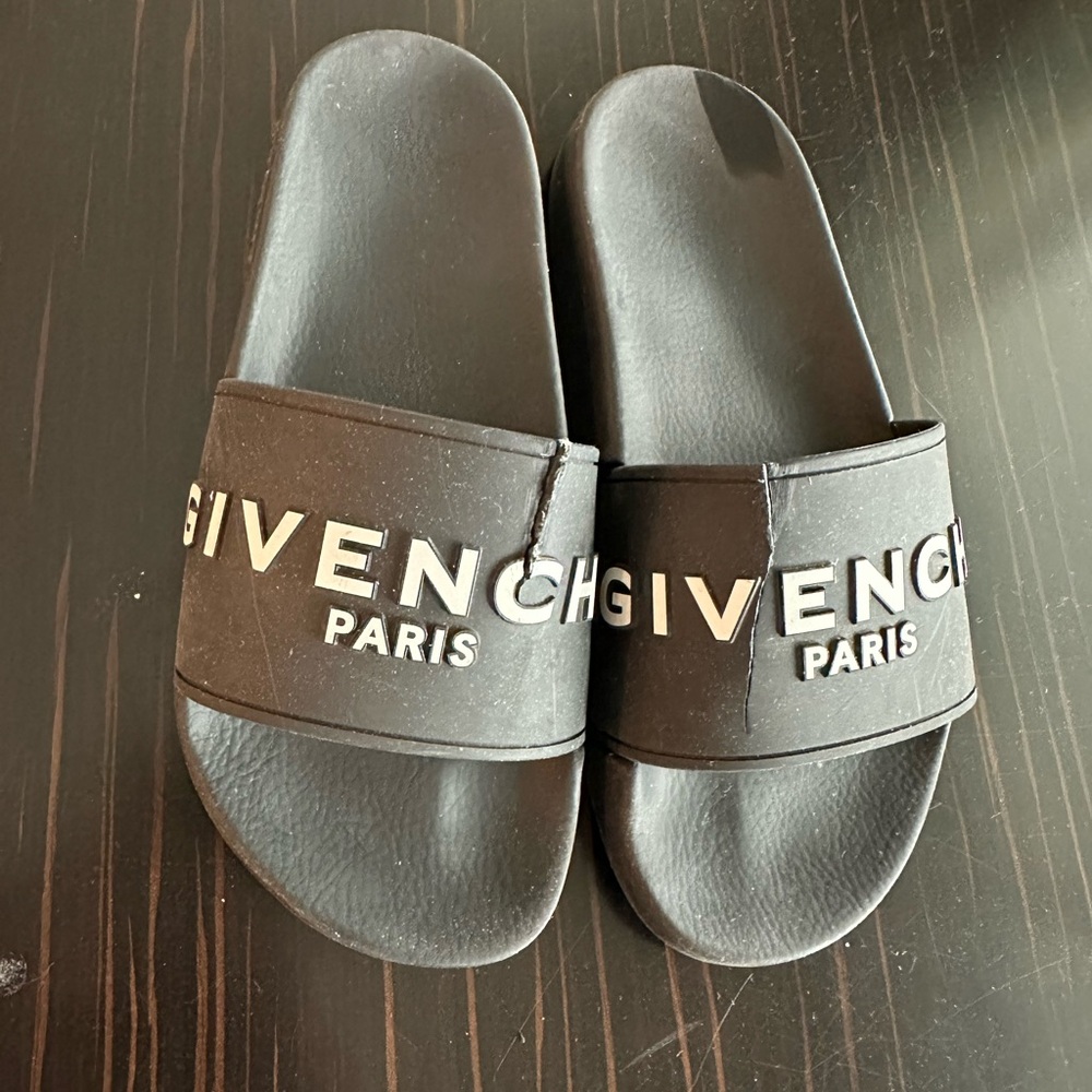 Givenchy Black Paris Slides (please read)